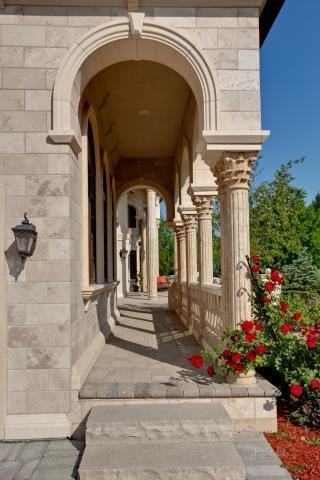 1 Broadley's Ct - Photo 2 of 25