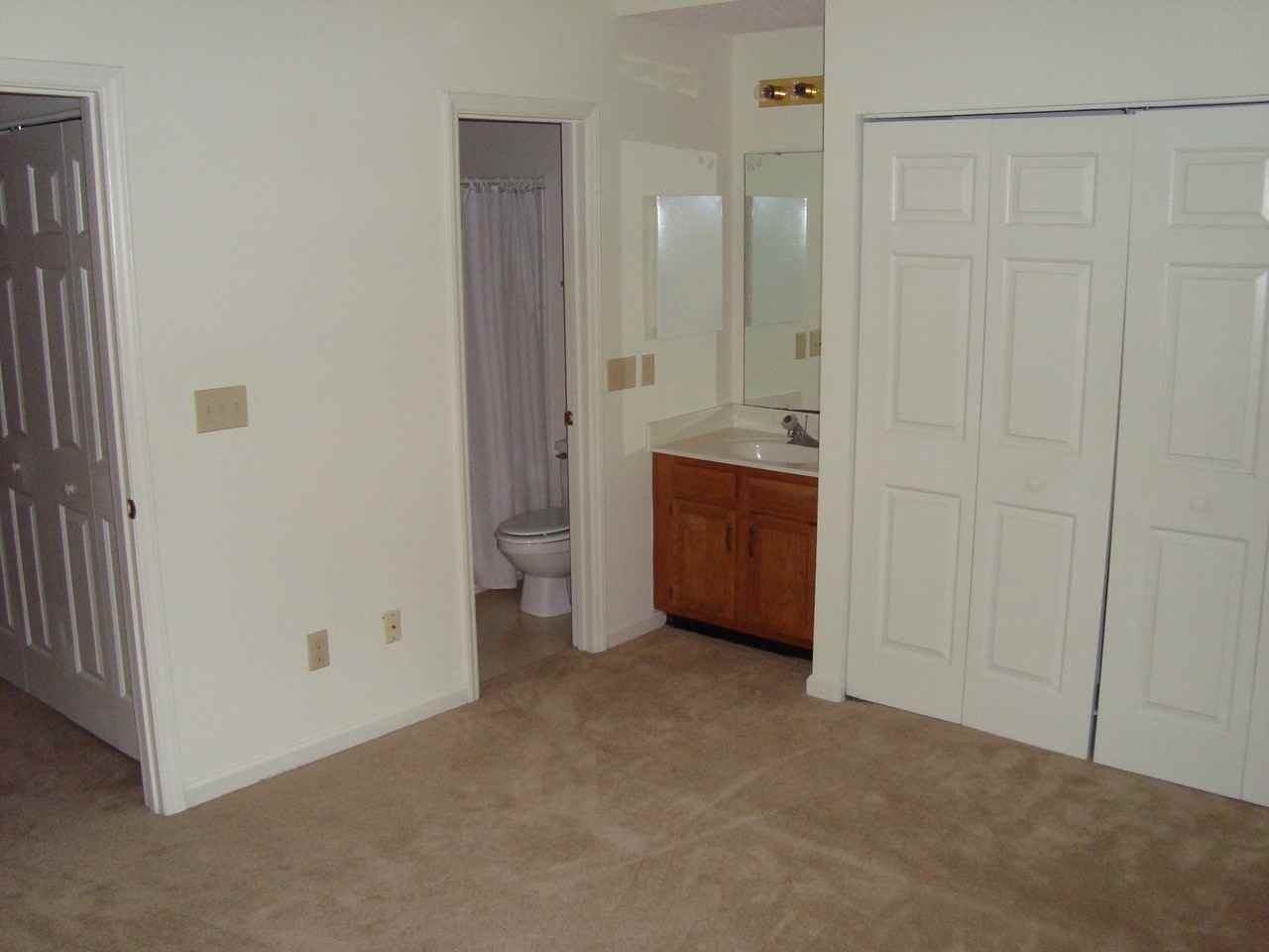 4117 N Course Dr - Photo 3 of 5