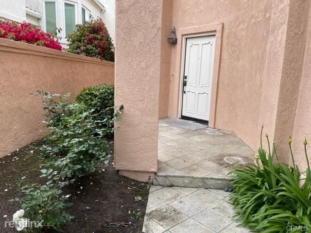 5 Duquesa - Photo 2 of 10