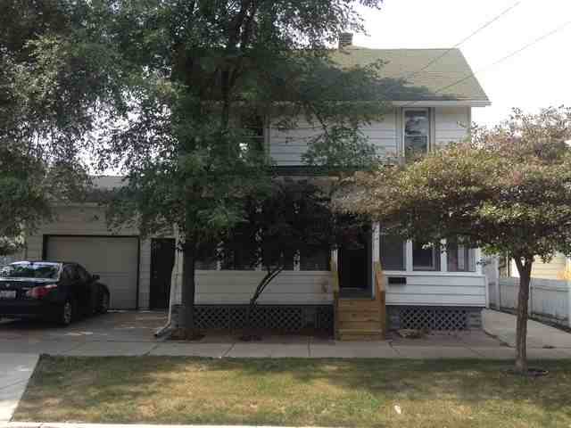 174 N Smith St - Photo 2 of 16