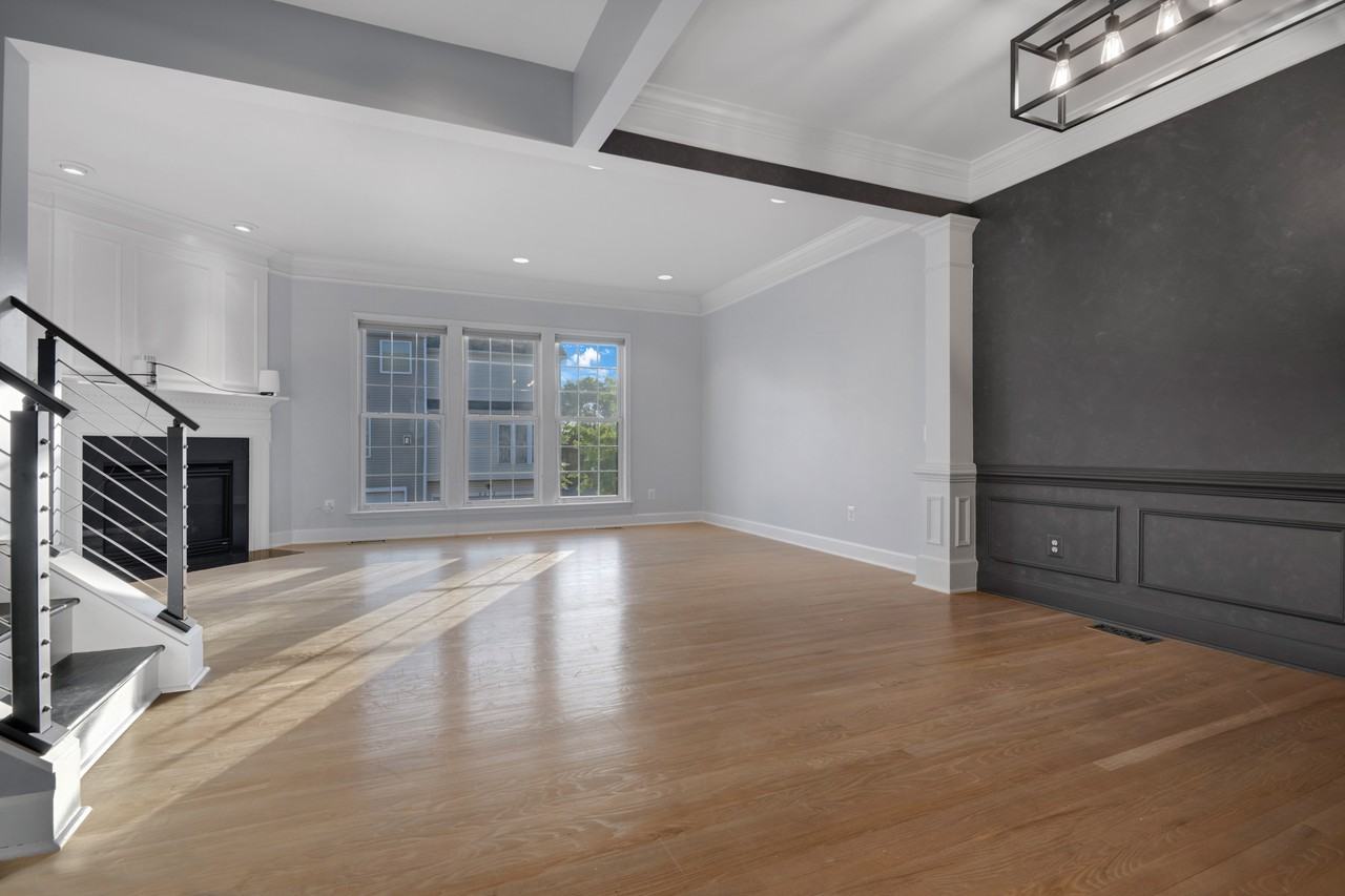 3272 Robert Clifton Weaver Way Ne - Photo 3 of 35