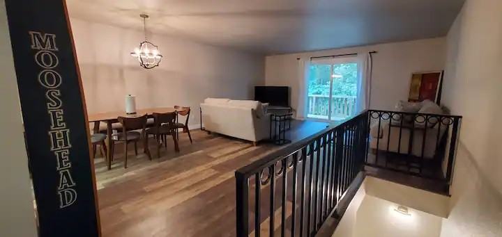 16 Victoria Ln #1 - Photo 3 of 18