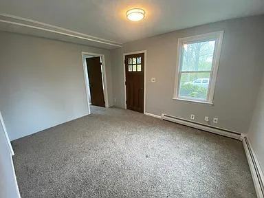 19 Pequot Ave - Photo 3 of 6