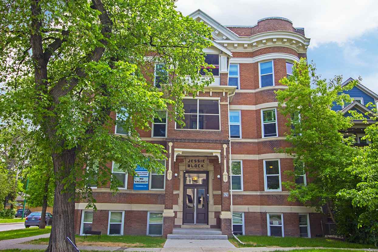 626 Jessie Avenue Apartments 626 Jessie Ave, Winnipeg, MB R3M 1A4