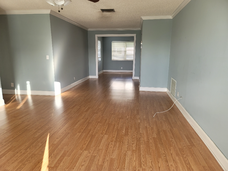 117 Sw 13th St - Photo 3 of 17