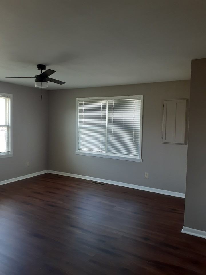 265 Marion Rd #NA - Photo 3 of 8