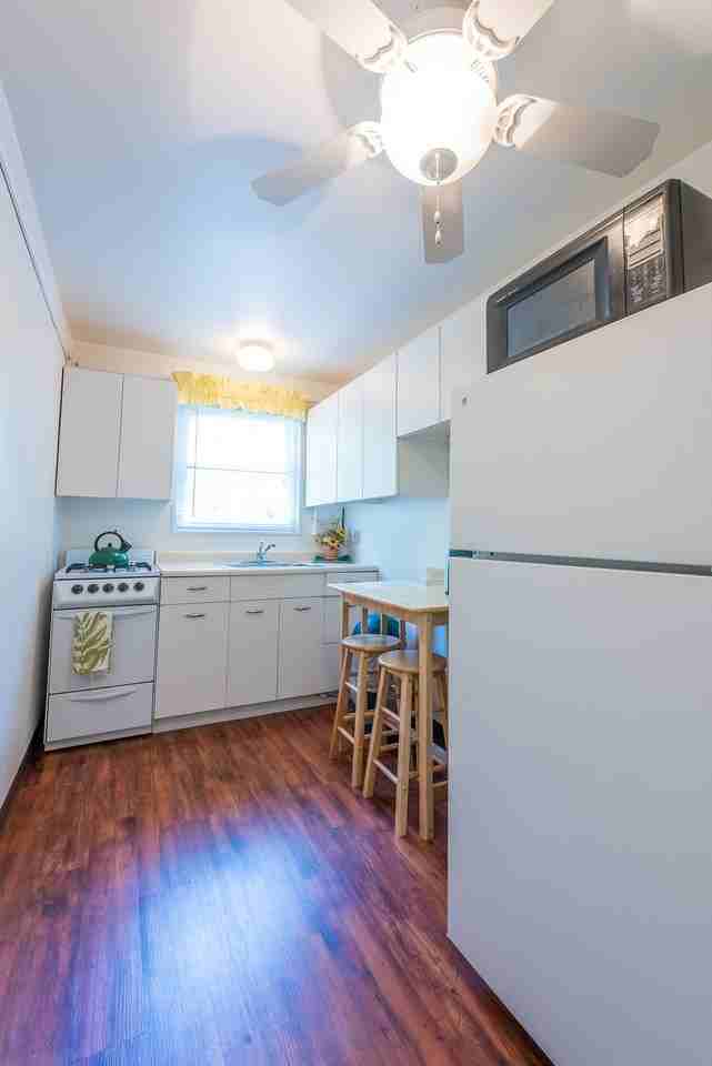 Broadview Gardens Apartments - Photo 3 of 11