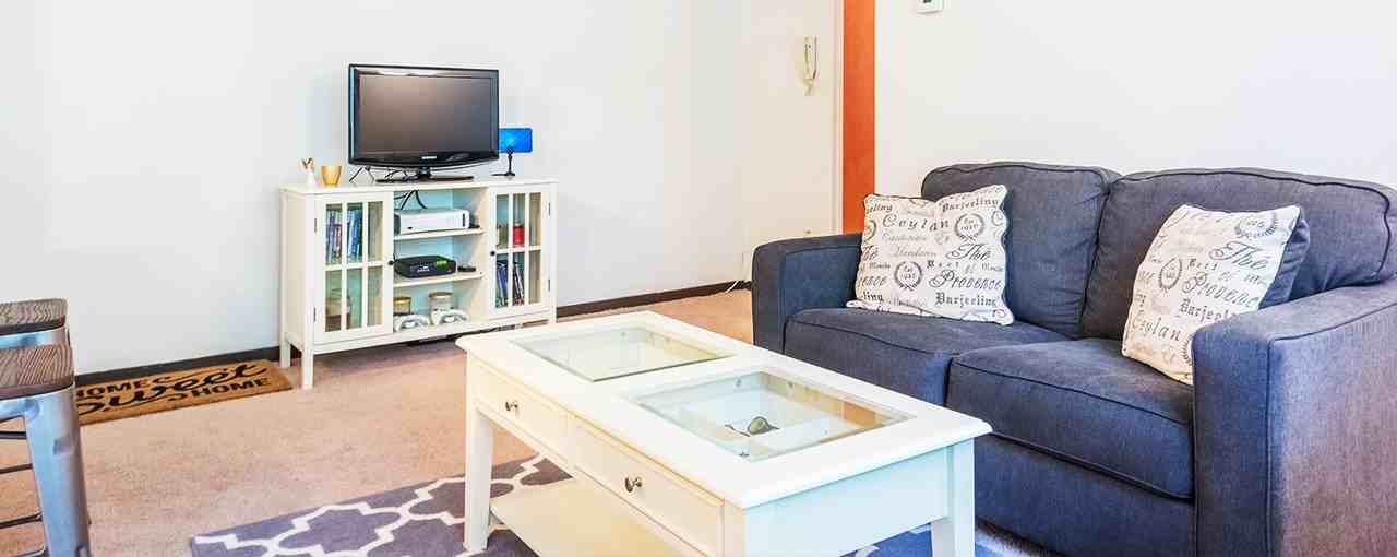 Broadview Gardens Apartments - Photo 2 of 11