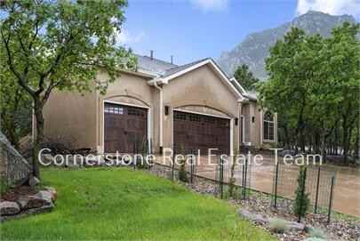 355 Paisley Dr #1 - Photo 2 of 34