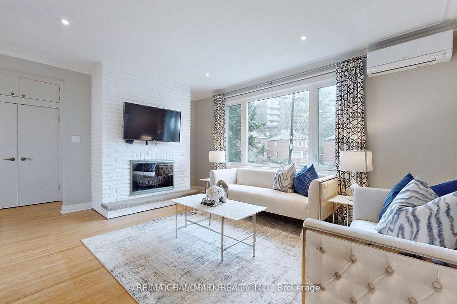 96 Glen Davis Crescent - Photo 5 of 23