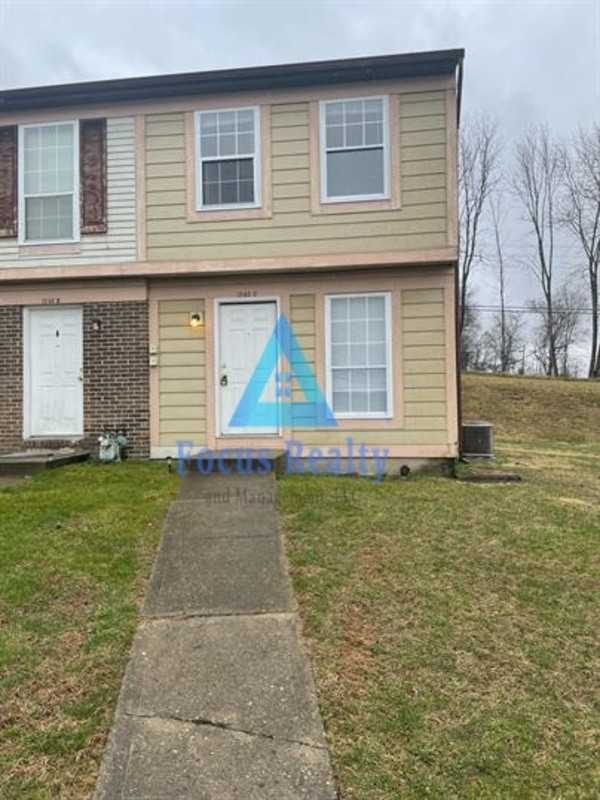 1245 Green Valley Dr - Photo 2 of 8