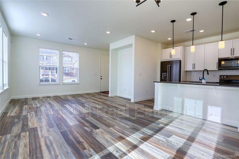 2979 Low Meadow Blvd - Photo 5 of 16