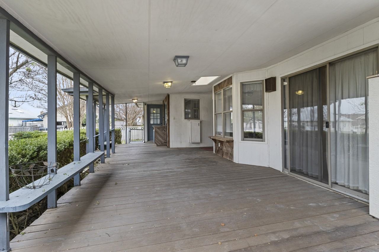 Bayou Bend & Crescent Falls #1F - Photo 3 of 43