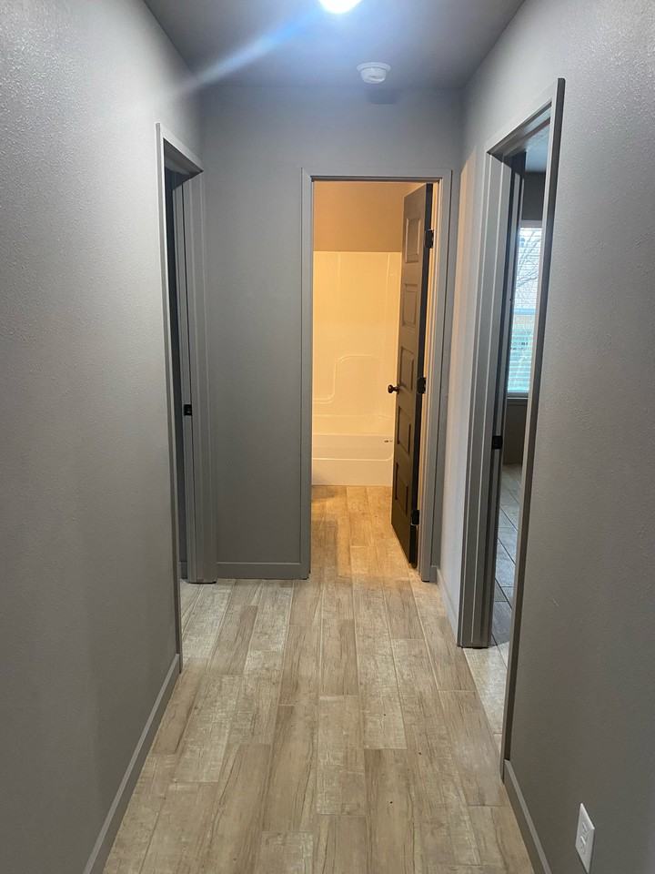 1915 U Street South #A - Photo 5 of 11