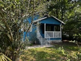 1877 Rosanne St #1 - Photo 3 of 16