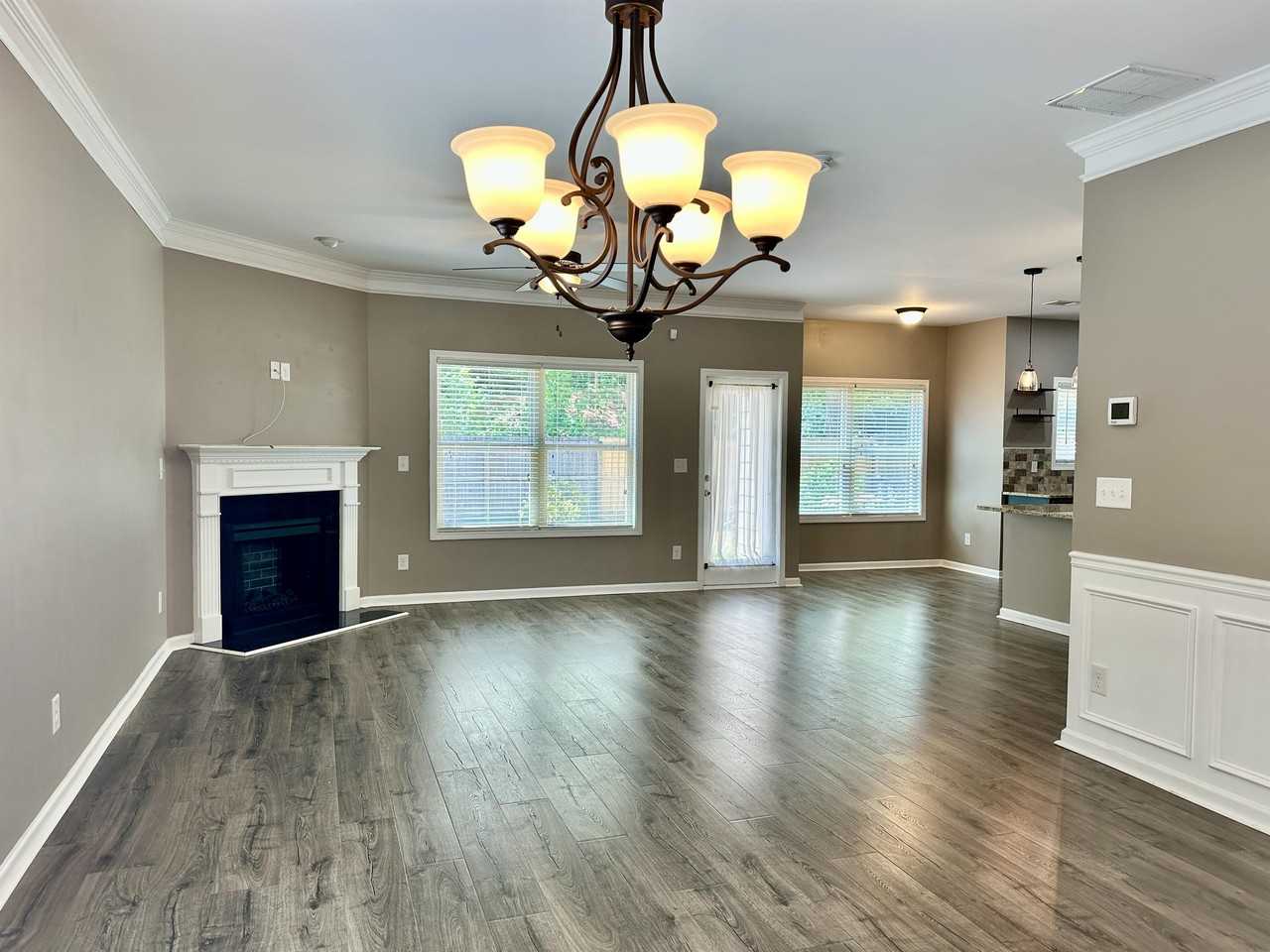 9622 Rushmore Cir #1 - Photo 4 of 28