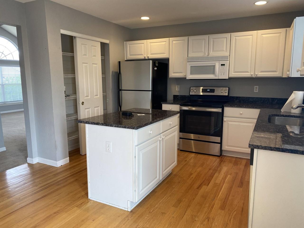 11960 Meadowood Ln #1 - Photo 3 of 45