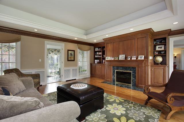 230 Oxford Rd - Photo 3 of 10