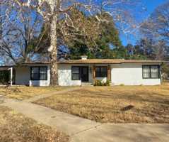 featured image of 3601 E Brookview Dr #1