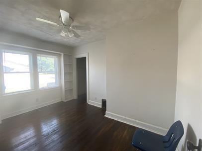 2908 College Ave - Photo 3 of 11