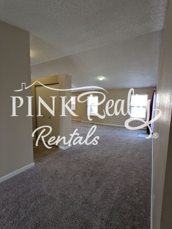 415 Garwood Ct - Photo 3 of 27