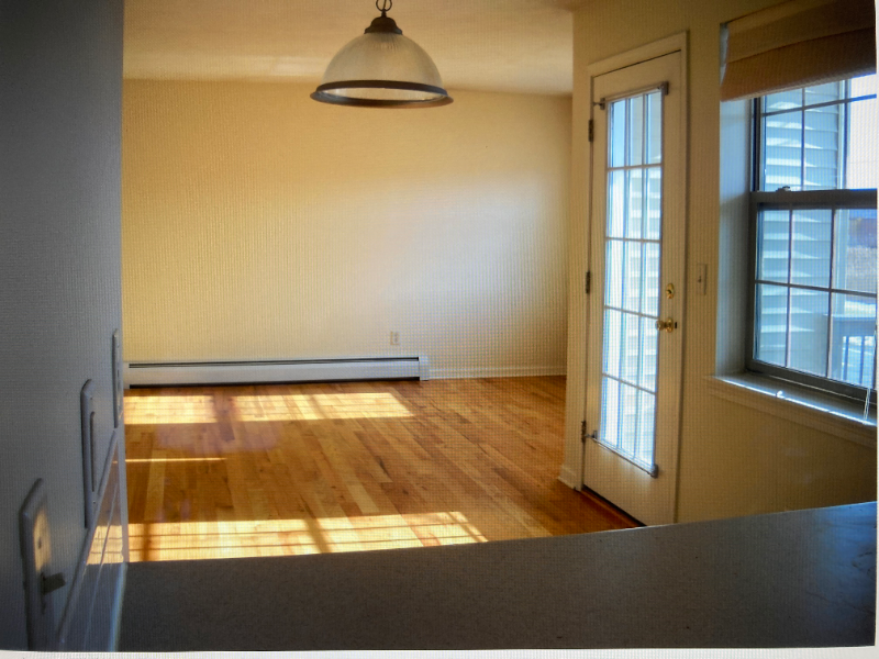 534 North Central Avenue - Photo 2 of 6