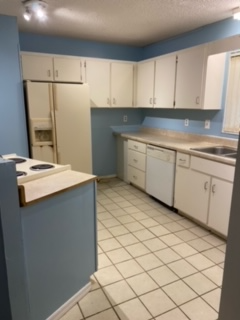 7973 Elliott Rd - Photo 3 of 14