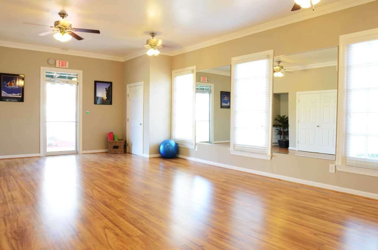 Thalia Gardens Apartments and Townhomes - Photo 3 of 22