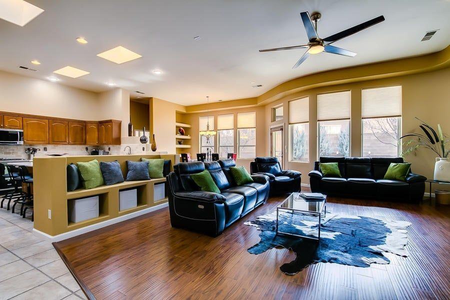 7408 Old Pecos Trl Ne - Photo 3 of 35