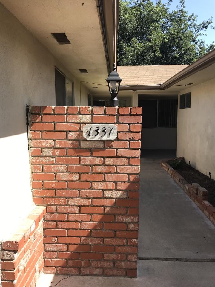 1339 E Rumble Rd #1 - Photo 2 of 30