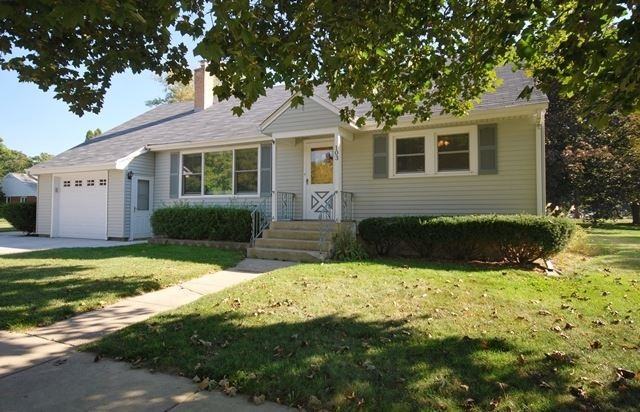 103 E Swain St - Photo 2 of 25