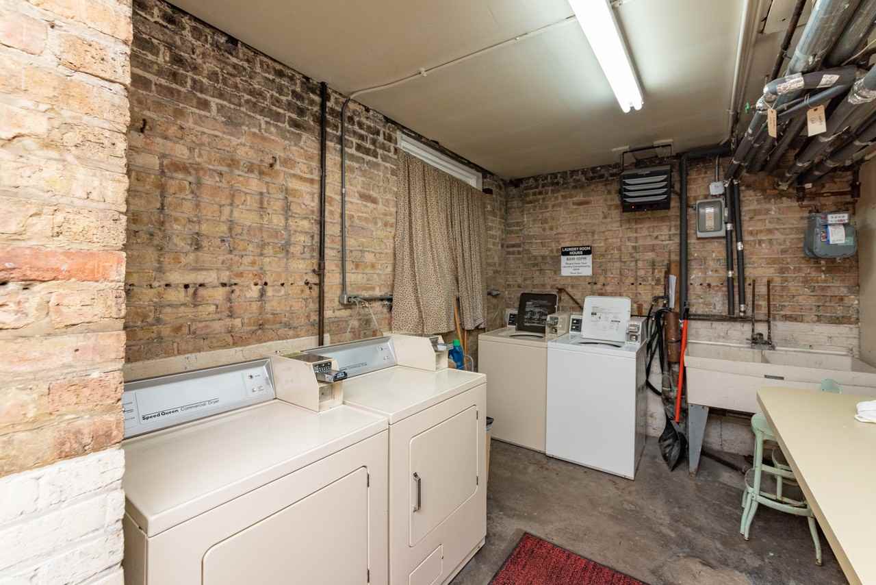 1931 N Howe St #GE - Photo 4 of 11