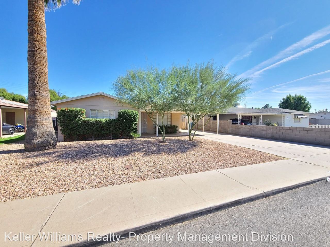 2407 N 37th St - Photo 2 of 13