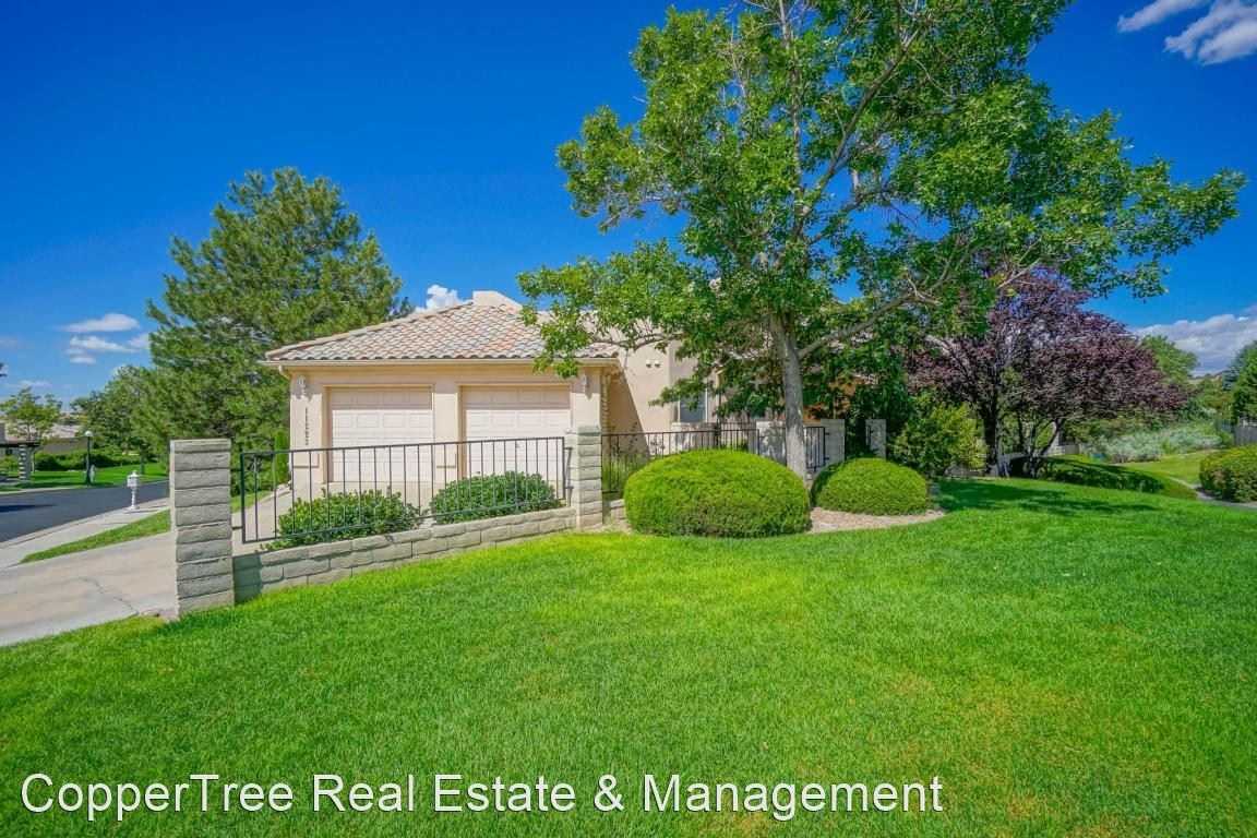 11223 Costa Del Sol Ne - Photo 2 of 35