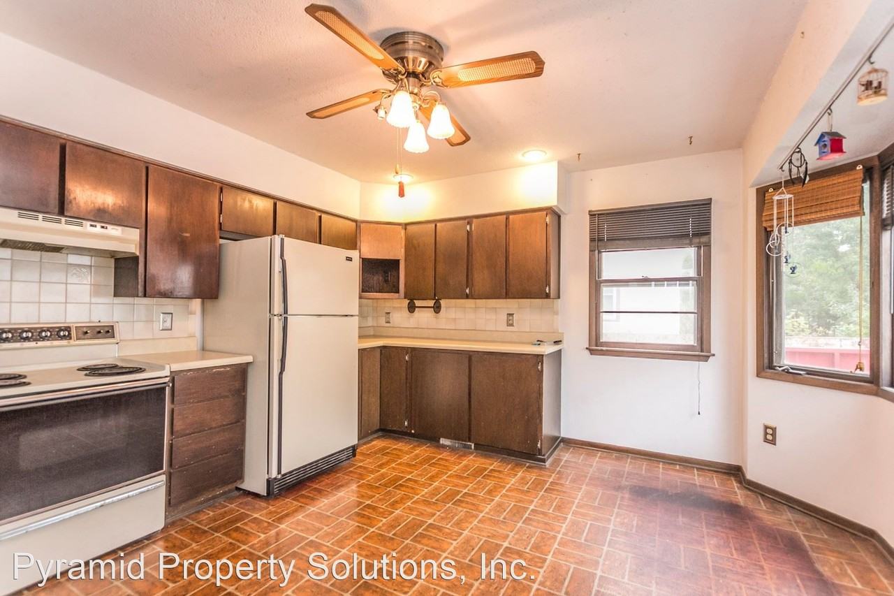 4001 Richmond Ave - Photo 3 of 18