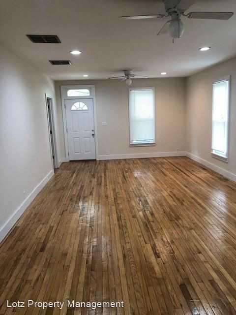 816 E Carroll St - Photo 3 of 11