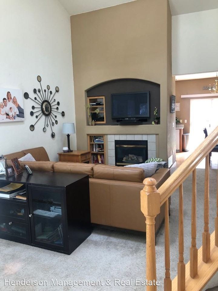 4152 Lookout Dr - Photo 2 of 11