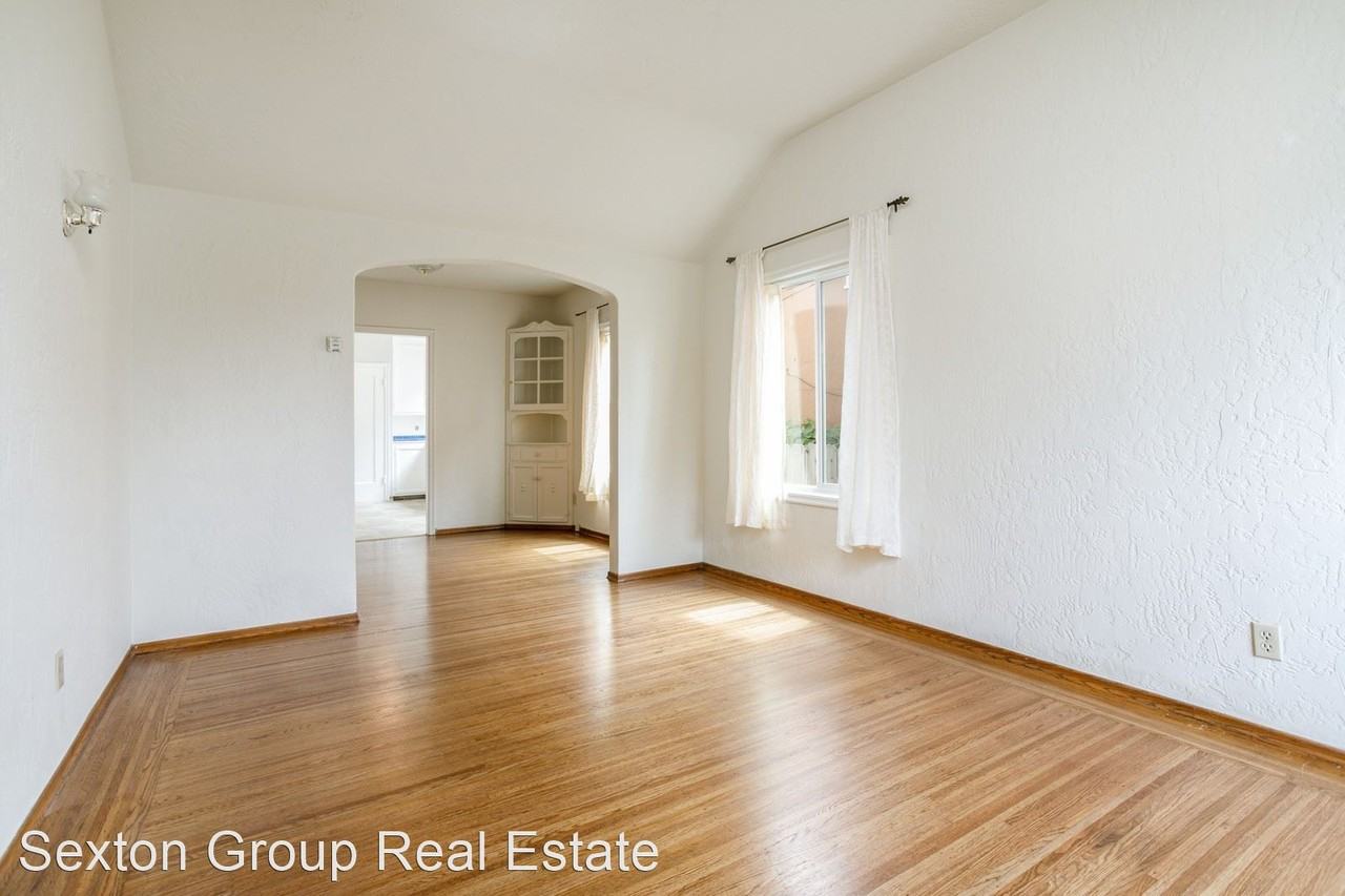 604 24th St - Photo 2 of 21