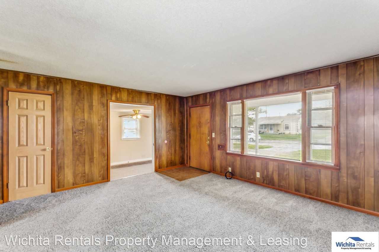 2219 N Estelle St - Photo 3 of 15