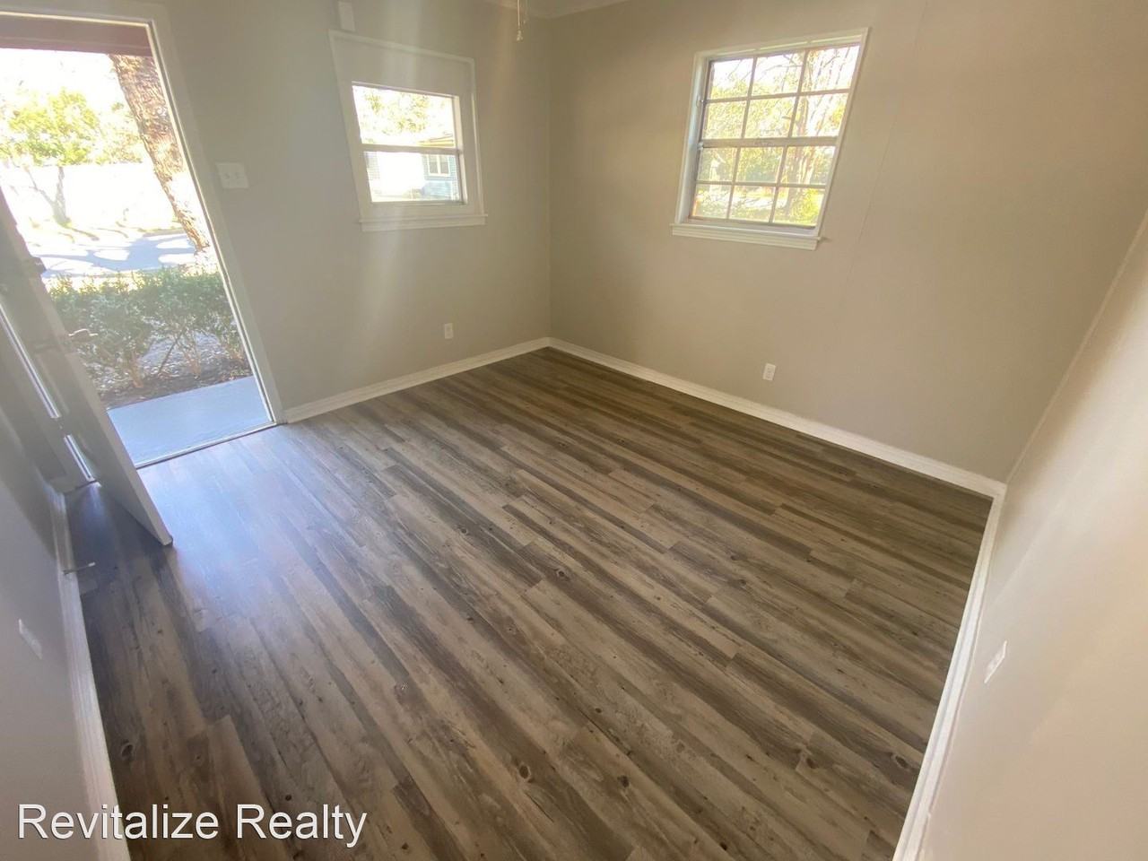 1505 Orange St - Photo 2 of 10