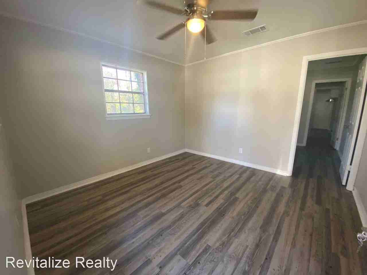 1505 Orange St - Photo 3 of 10