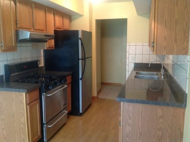 214 Bradley Ct #B - Photo 2 of 5