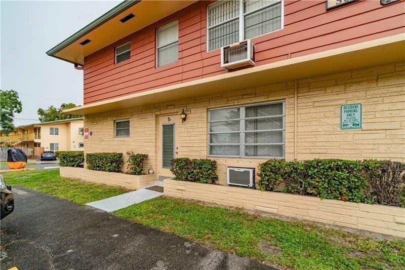 2616 Ne 30th Pl #101A