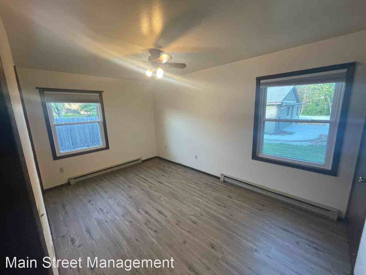 602 Ralph St. - Photo 2 of 8
