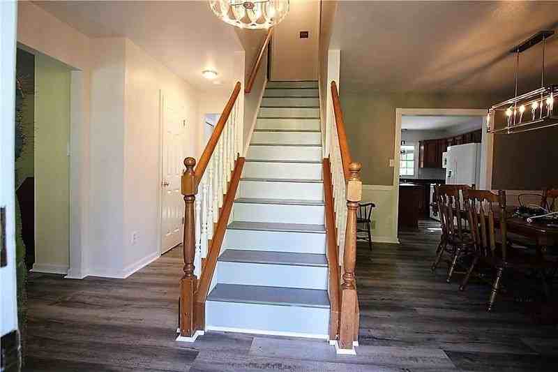 8 Pacers Ridge Dr - Photo 3 of 30