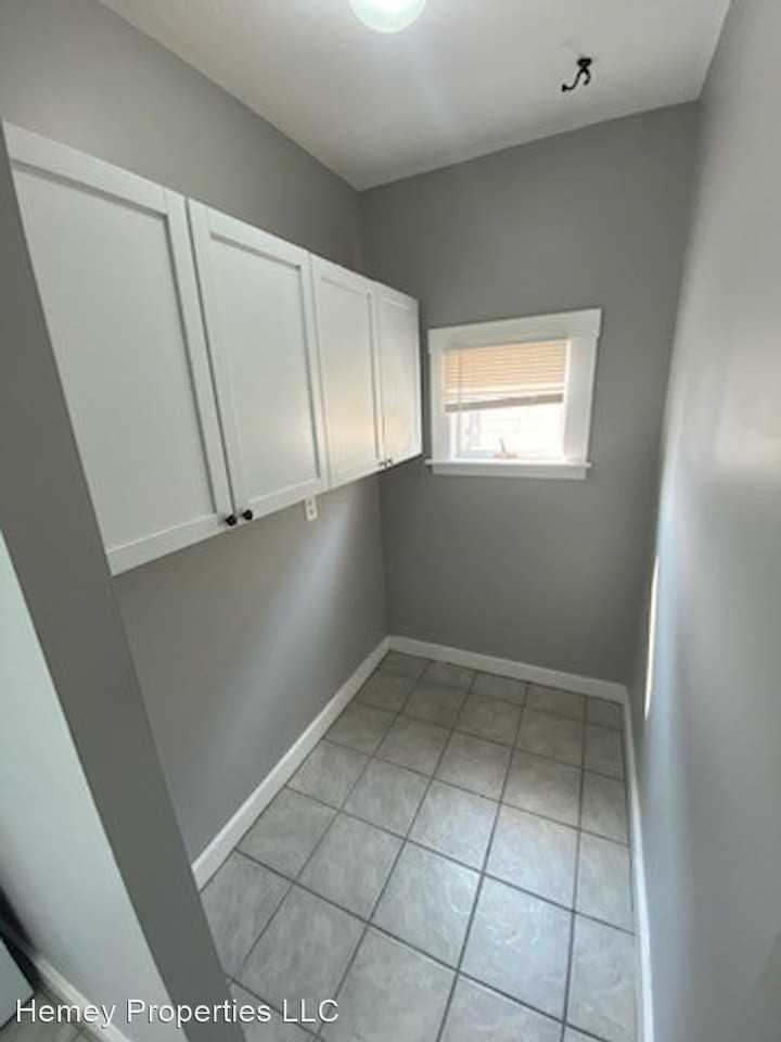 70 Sawyer Avenue - Photo 2 of 14