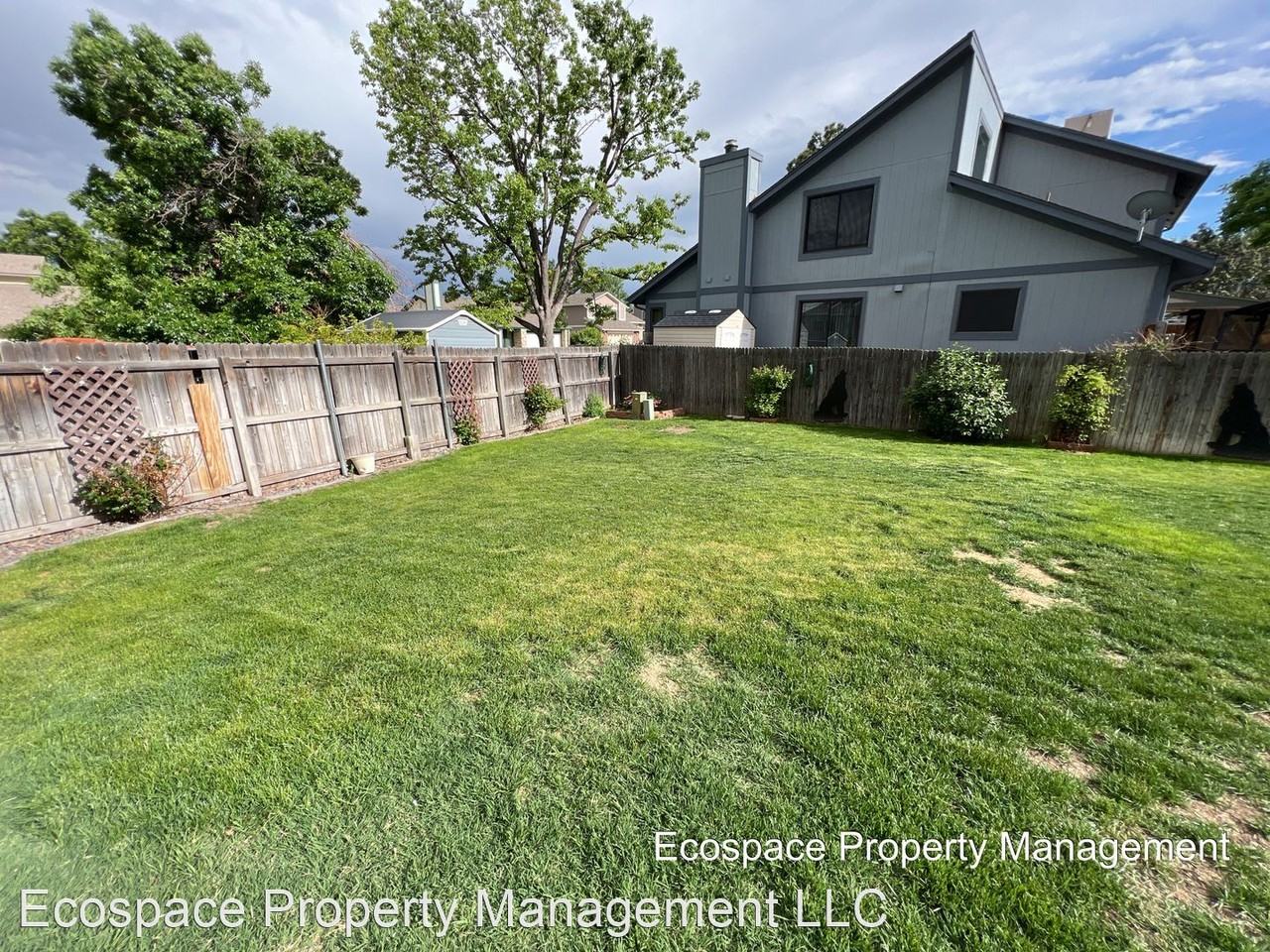 8830 W Tanforan Dr - Photo 3 of 29