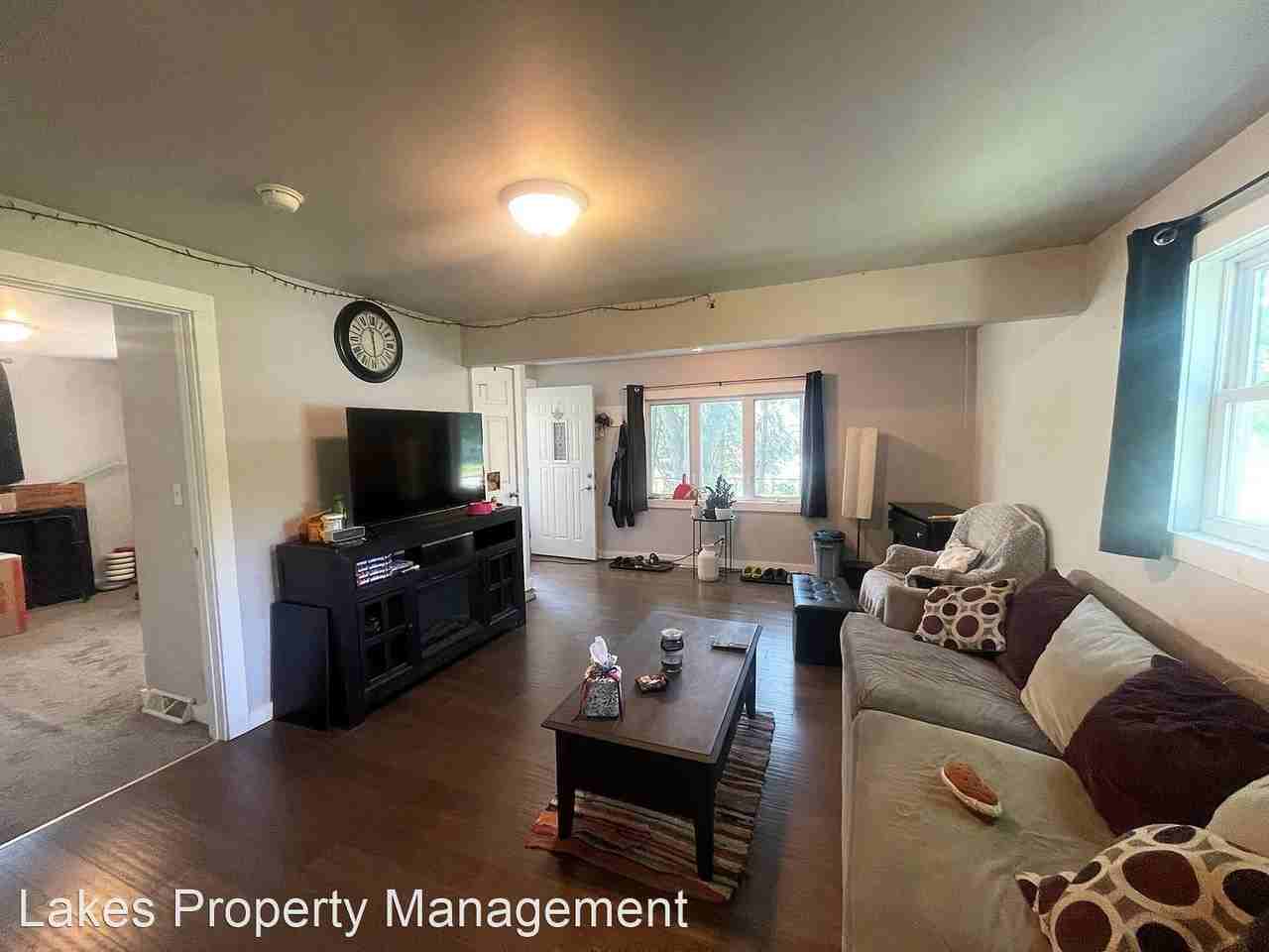 1008 Wallis Ave - Photo 2 of 19