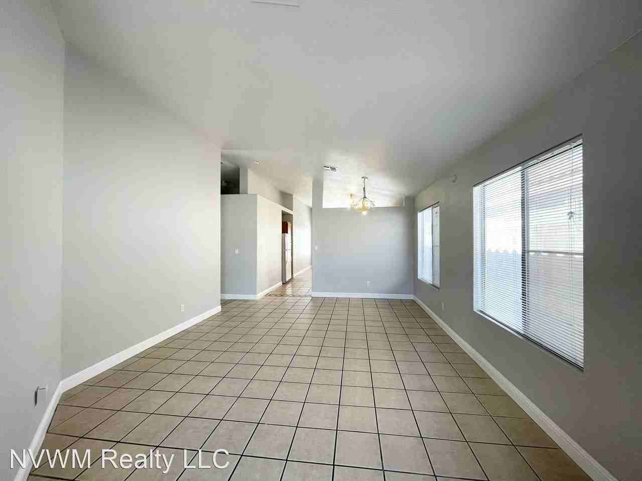 9343 Gray Duck Ct - Photo 3 of 13
