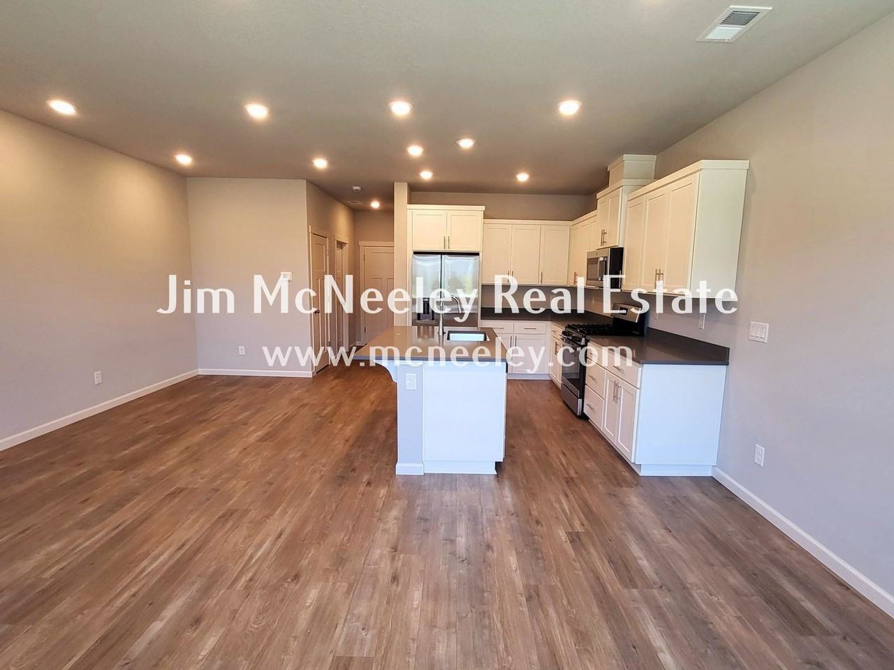 8169 Se Leafhopper St - Photo 3 of 18